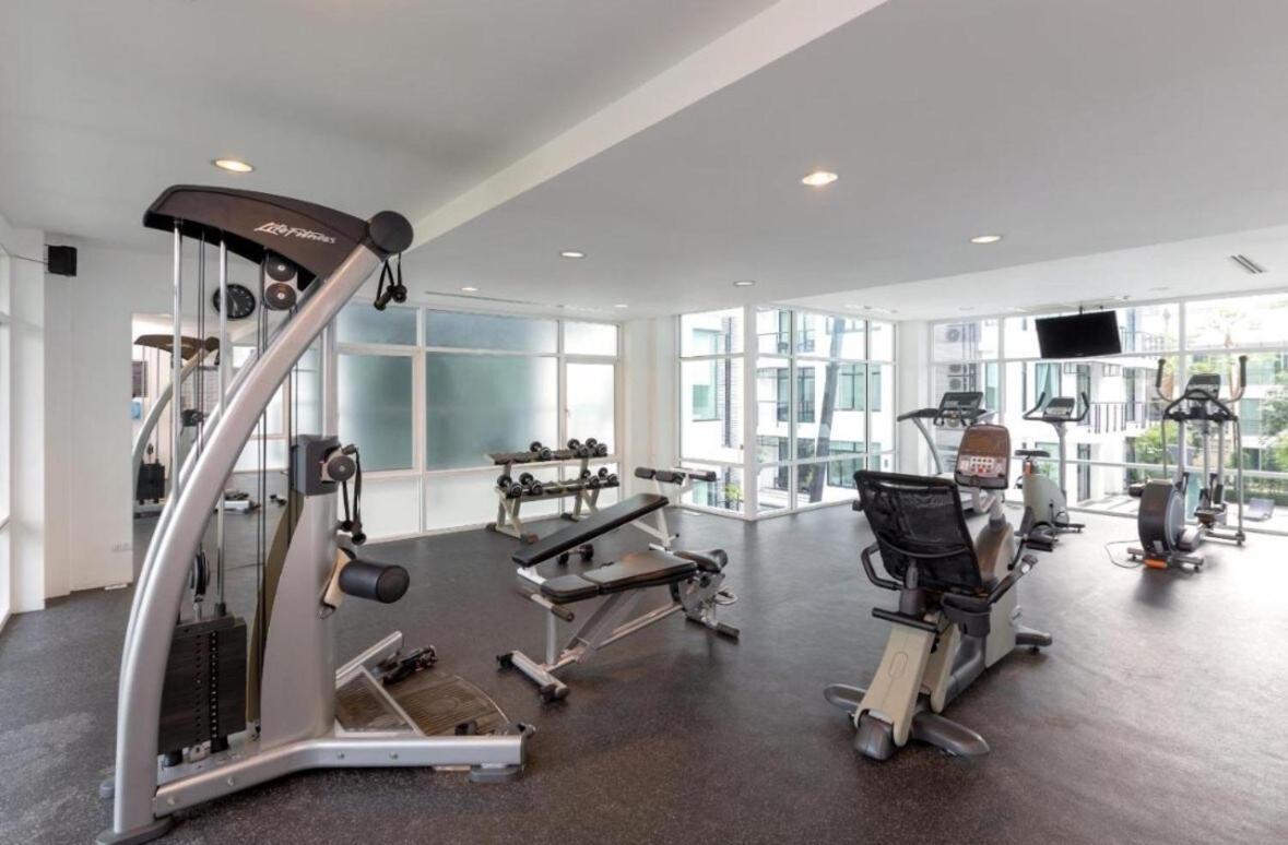 Modern 2-Bedroom Condo In Kamala Near The Beach Ngoại thất bức ảnh