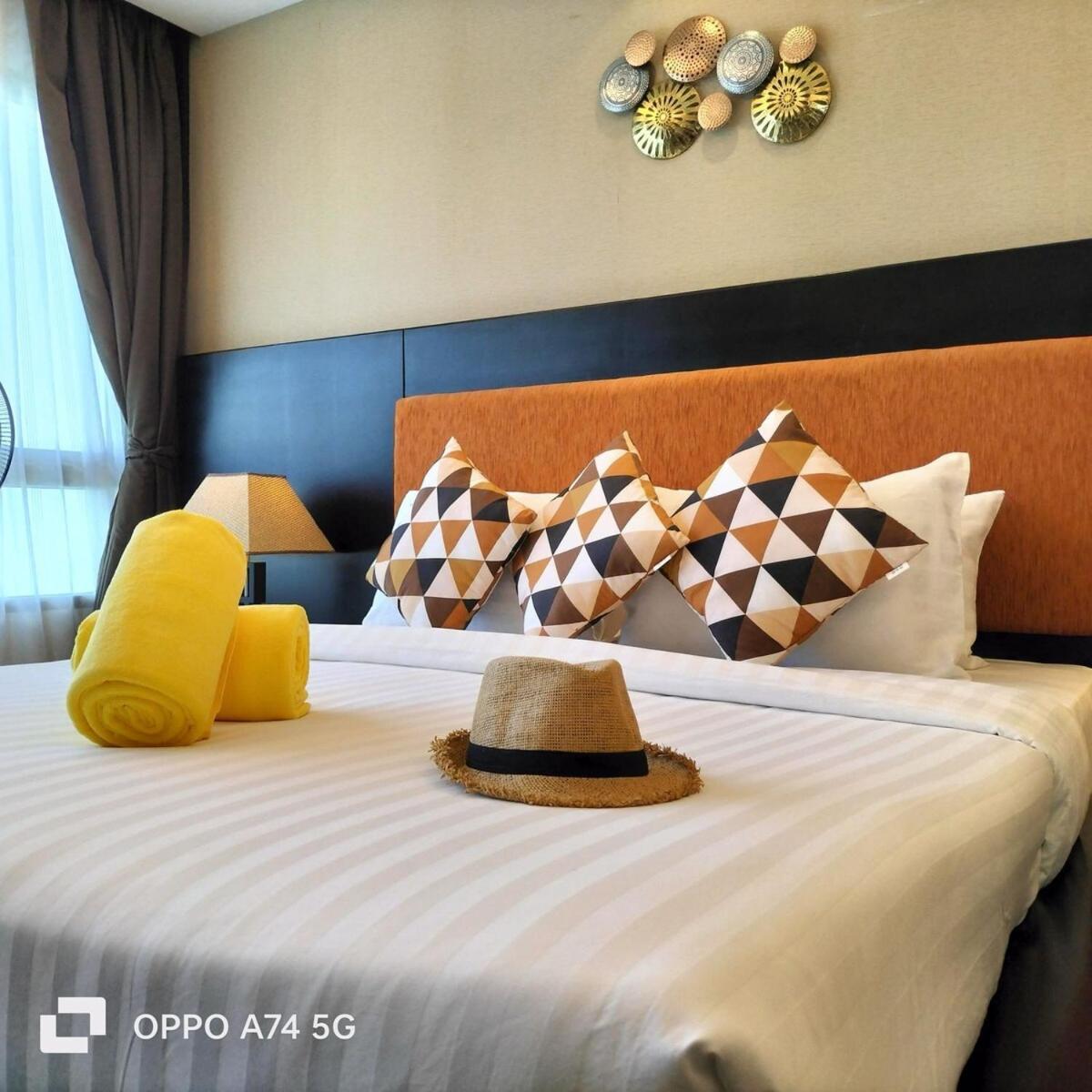 Modern 2-Bedroom Condo In Kamala Near The Beach Ngoại thất bức ảnh
