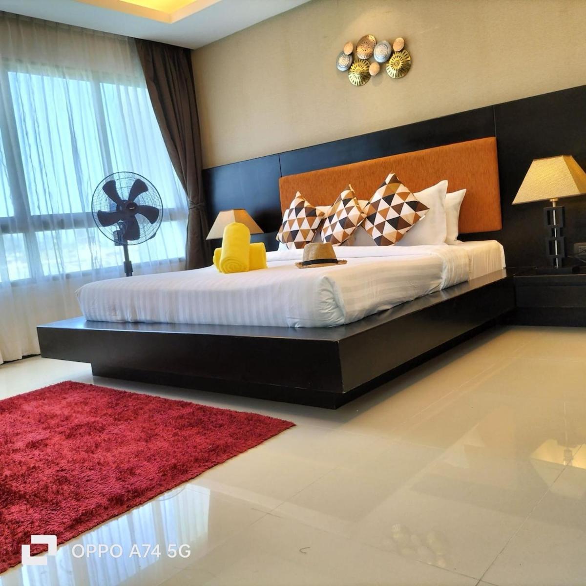 Modern 2-Bedroom Condo In Kamala Near The Beach Ngoại thất bức ảnh
