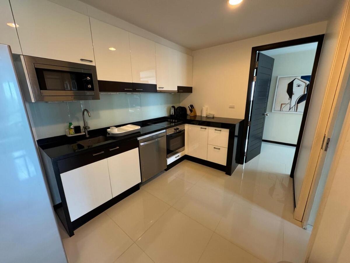 Modern 2-Bedroom Condo In Kamala Near The Beach Ngoại thất bức ảnh
