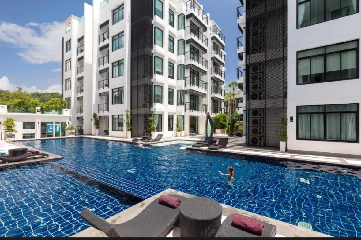 Modern 2-Bedroom Condo In Kamala Near The Beach Ngoại thất bức ảnh